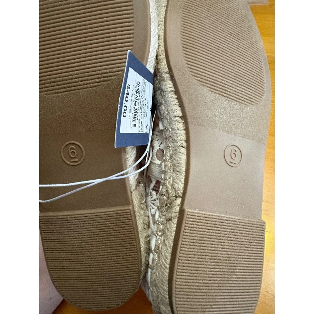 Universal Thread Celia White Floral Lace Mary Jane Espadrille Flats Size 6 NEW